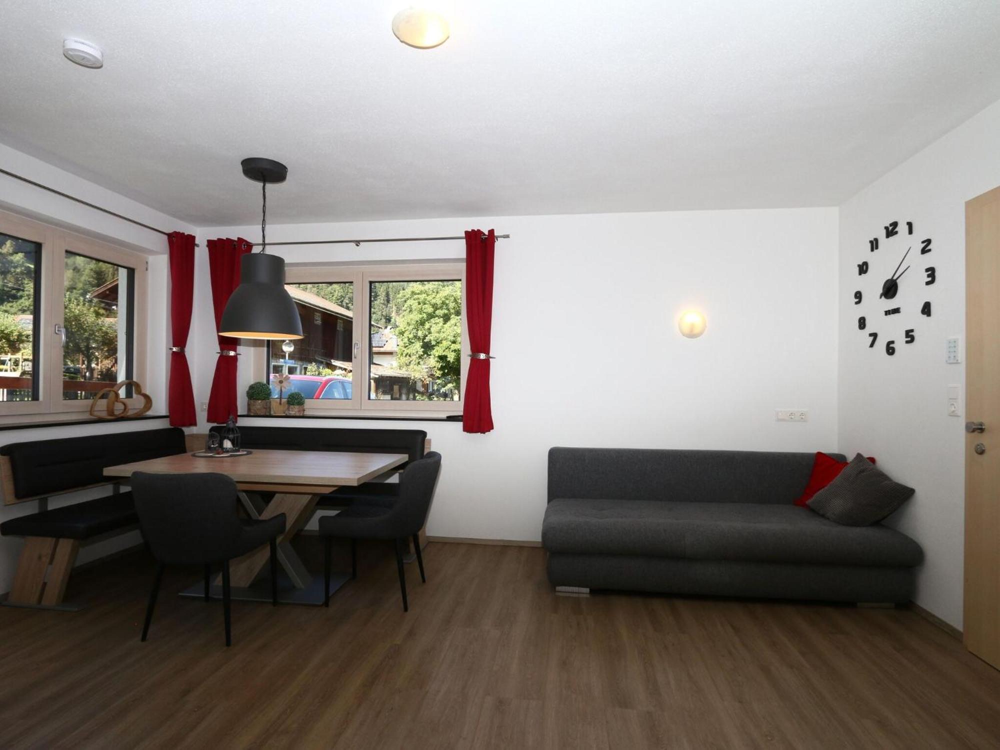 Quiet Holiday Flat Near The Mayrhofen Ski Area Schwendau Exterior foto